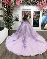Lilac Tulle Quinceanera Dress Off-Shoulder Ball Gown with Lace Appliques for Sweet 16 & Evening Galas